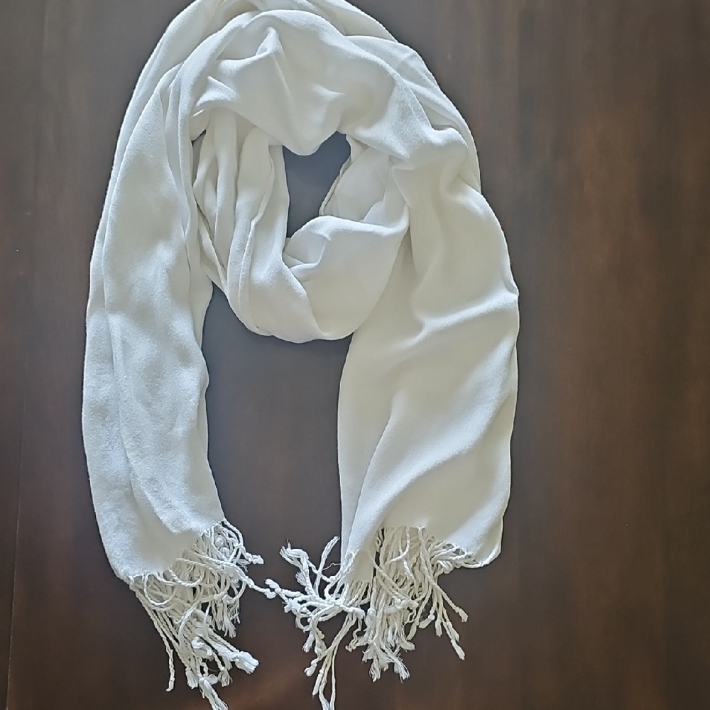 Elegant White Scarf